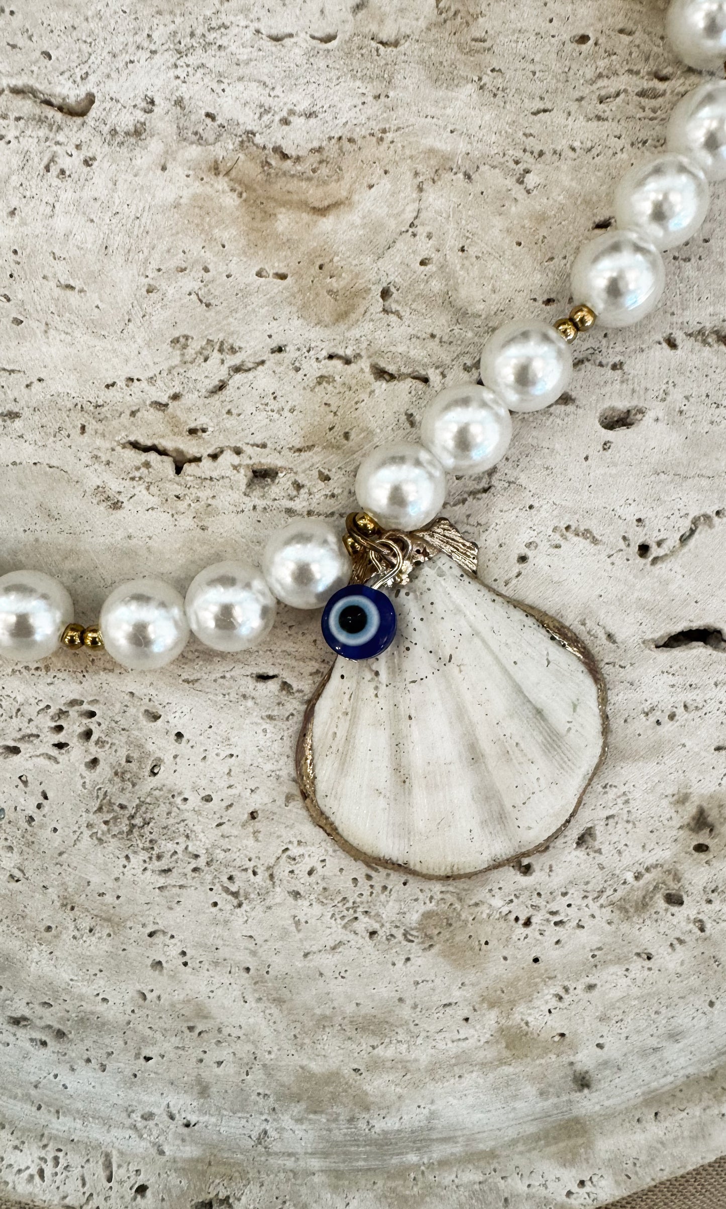 Collier Neró