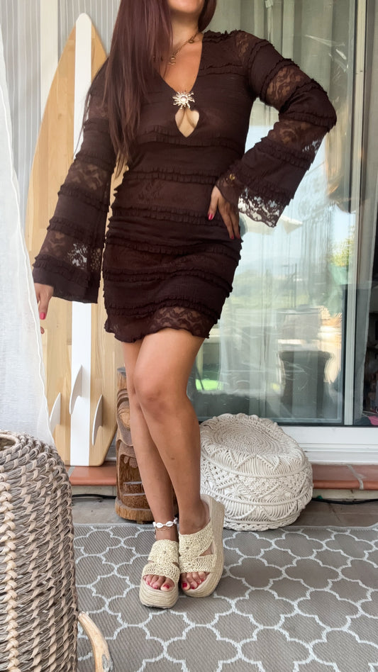 Robe en Dentelle Chocolat et Broche Soleil - Sunset Bloom