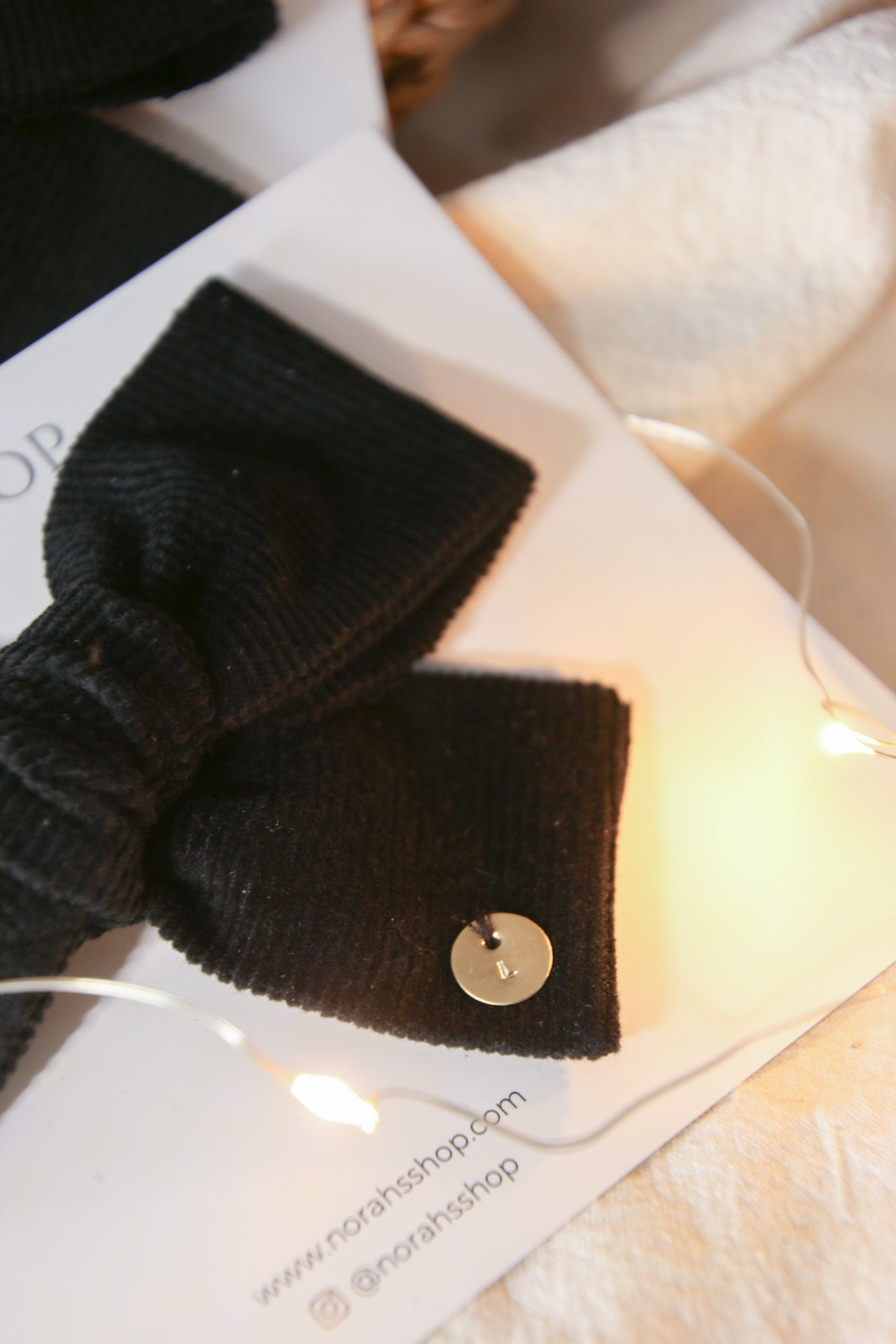 Barrette Noeud velour côtelé noir Norah's Shop