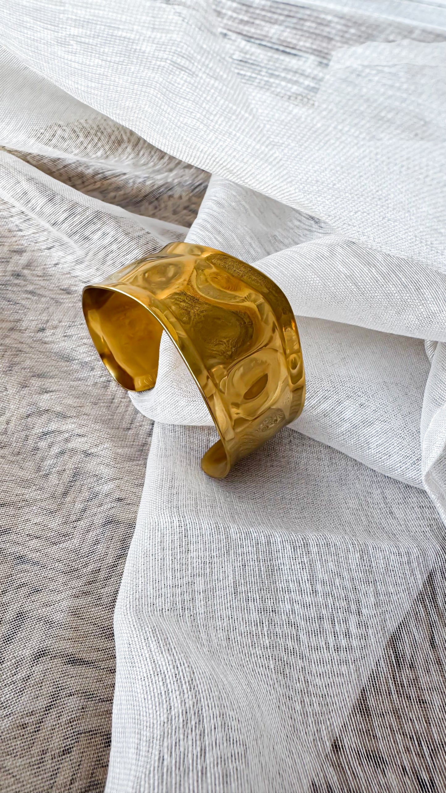 Bracelet Manchette Doré - Sunkissed