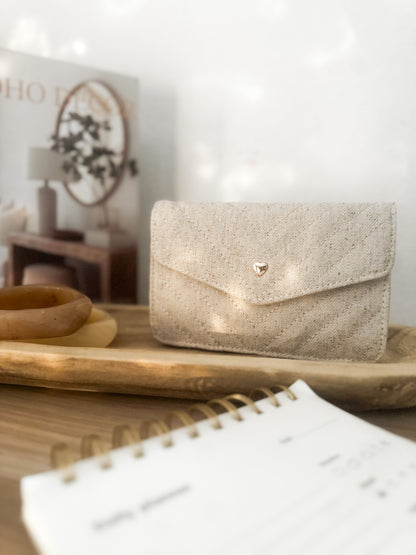 Portefeuille en lin matelassé - Détail Coeur Doré