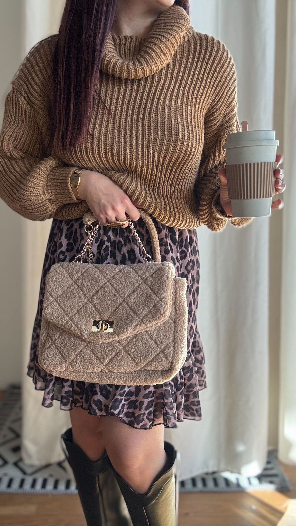 Sac Beige Moumoute – Détails Dorés