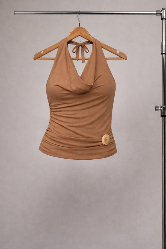 Top dos nu Camel & Broche Coquillage - Golden Shell